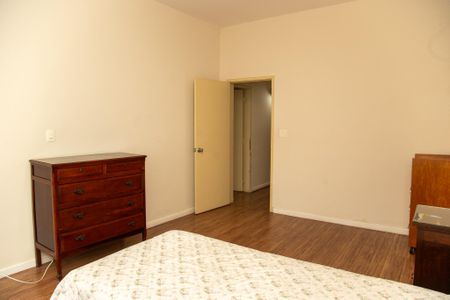 Casa à venda com 553m², 3 quartos e 4 vagasQuarto 1