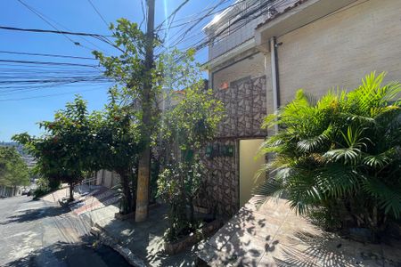 Casa para alugar com 150m², 2 quartos e sem vagaFachada