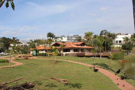 Casa de condomínio para alugar com 248m², 3 quartos e 4 vagasÁrea comum