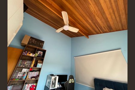 Casa de condomínio para alugar com 248m², 3 quartos e 4 vagasSuíte 3