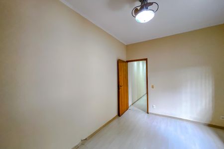 Casa à venda com 180m², 2 quartos e 2 vagasQuarto 2
