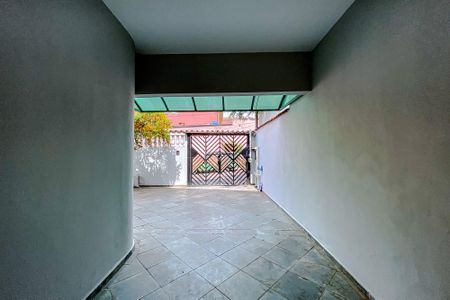 Casa à venda com 180m², 2 quartos e 2 vagasGaragem