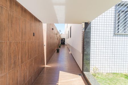 Apartamento à venda com 300m², 4 quartos e 2 vagasHall de entrada