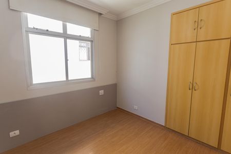 Apartamento à venda com 300m², 4 quartos e 2 vagasQuarto 1