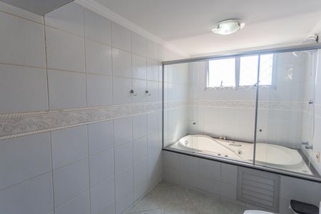 Apartamento à venda com 300m², 4 quartos e 2 vagasBanheiro Social 2 