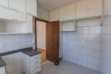 Apartamento à venda com 300m², 4 quartos e 2 vagasCozinha