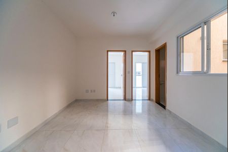 Sala de apartamento para alugar com 2 quartos, 50m² em Jardim Irene, Santo André