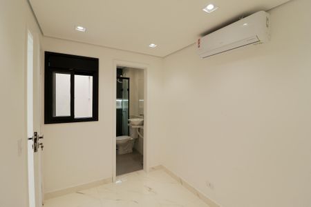 Casa à venda com 160m², 3 quartos e 3 vagas Casa à venda com 160m², 3 quartos e 3 vagasSuíte 2