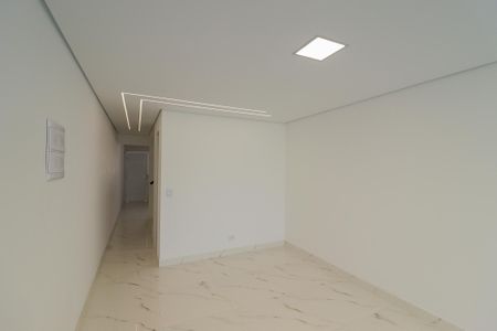 Casa à venda com 160m², 3 quartos e 3 vagas Casa à venda com 160m², 3 quartos e 3 vagasSala