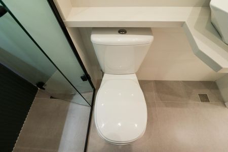 Casa à venda com 160m², 3 quartos e 3 vagas Casa à venda com 160m², 3 quartos e 3 vagasBanheiro da Suíte 2