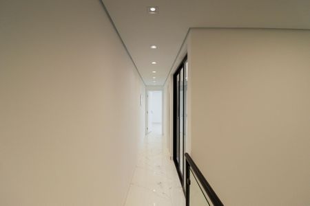 Casa à venda com 160m², 3 quartos e 3 vagas Casa à venda com 160m², 3 quartos e 3 vagasCorredor