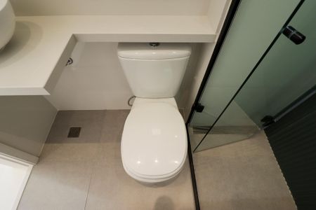 Casa à venda com 160m², 3 quartos e 3 vagas Casa à venda com 160m², 3 quartos e 3 vagasBanheiro da Suíte 3