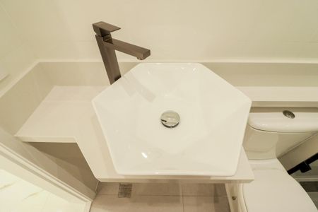 Casa à venda com 160m², 3 quartos e 3 vagas Casa à venda com 160m², 3 quartos e 3 vagasBanheiro da Suíte 2