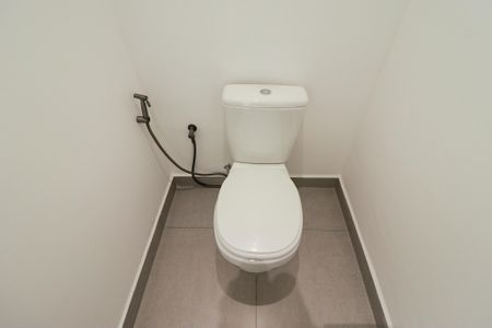 Casa à venda com 160m², 3 quartos e 3 vagas Casa à venda com 160m², 3 quartos e 3 vagasLavabo