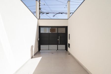 Casa à venda com 160m², 3 quartos e 3 vagas Casa à venda com 160m², 3 quartos e 3 vagasGaragem