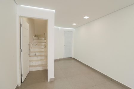 Casa à venda com 160m², 3 quartos e 3 vagas Casa à venda com 160m², 3 quartos e 3 vagasGaragem