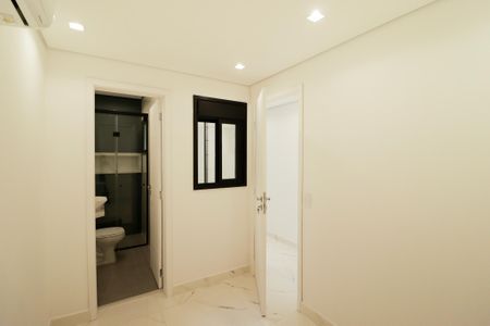 Casa à venda com 160m², 3 quartos e 3 vagas Casa à venda com 160m², 3 quartos e 3 vagasSuíte 2