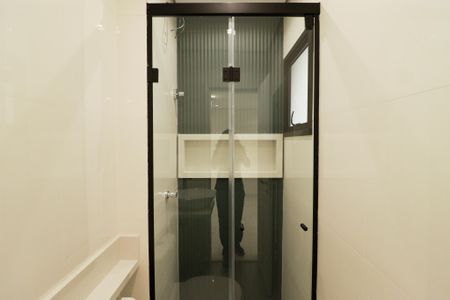 Casa à venda com 160m², 3 quartos e 3 vagas Casa à venda com 160m², 3 quartos e 3 vagasBanheiro da Suíte 2