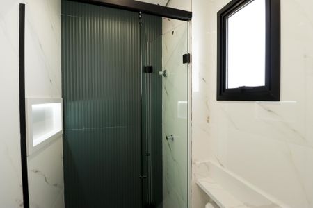 Casa à venda com 160m², 3 quartos e 3 vagas Casa à venda com 160m², 3 quartos e 3 vagasBanheiro da Suíte 3