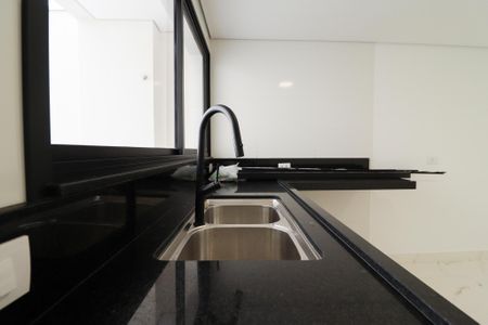 Casa à venda com 160m², 3 quartos e 3 vagas Casa à venda com 160m², 3 quartos e 3 vagasCozinha