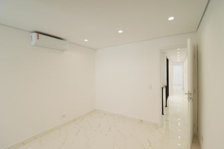 Casa à venda com 160m², 3 quartos e 3 vagas Casa à venda com 160m², 3 quartos e 3 vagasSuíte 3