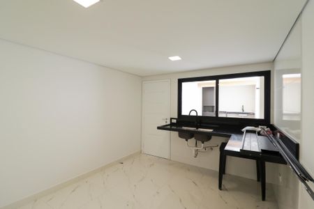 Casa à venda com 160m², 3 quartos e 3 vagas Casa à venda com 160m², 3 quartos e 3 vagasCozinha