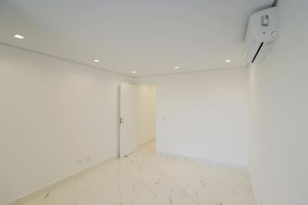 Casa à venda com 160m², 3 quartos e 3 vagas Casa à venda com 160m², 3 quartos e 3 vagasSuíte 1