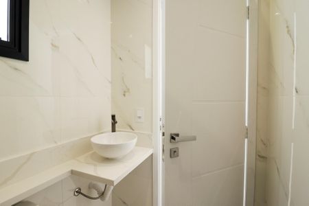 Casa à venda com 160m², 3 quartos e 3 vagas Casa à venda com 160m², 3 quartos e 3 vagasBanheiro da Suíte 3