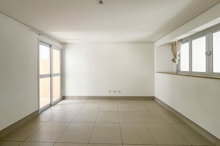 Sala de casa à venda com 3 quartos, 160m² em Vila Barreto, São Paulo