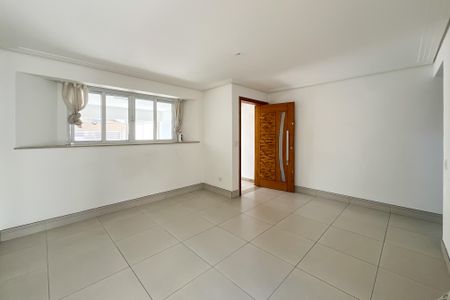 Sala de casa à venda com 3 quartos, 160m² em Vila Barreto, São Paulo