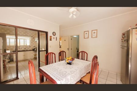 Casa à venda com 158m², 3 quartos e 2 vagasCopa