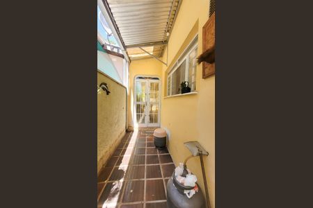 Casa à venda com 158m², 3 quartos e 2 vagasQuintal