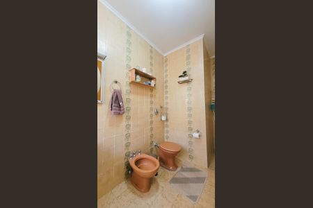 Casa à venda com 158m², 3 quartos e 2 vagasBanheiro da Suíte