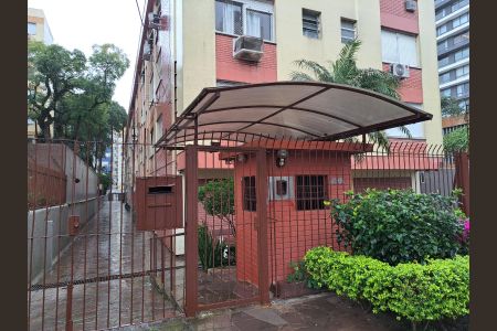 Apartamento à venda com 43m², 1 quarto e sem vaga Apartamento à venda com 43m², 1 quarto e sem vagaFachada