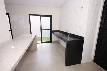 Casa de condomínio para alugar com 153m², 3 quartos e 2 vagasCozinha