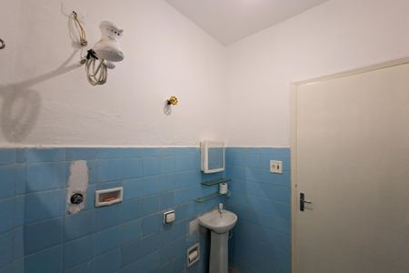 Apartamento para alugar com 60m², 2 quartos e 1 vaga Apartamento para alugar com 60m², 2 quartos e 1 vagaBanheiro