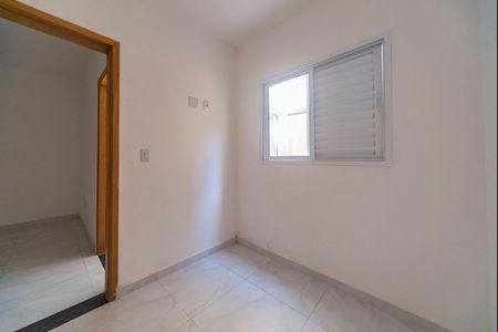 Quarto 1 de apartamento para alugar com 2 quartos, 50m² em Jardim Irene, Santo André