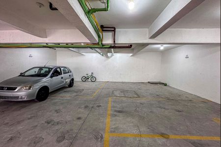 Apartamento para alugar com 50m², 2 quartos e 1 vaga Apartamento para alugar com 50m², 2 quartos e 1 vagaGaragem
