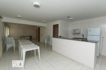 Apartamento à venda com 38m², 1 quarto e 1 vaga Apartamento à venda com 38m², 1 quarto e 1 vagaÁrea comum - Salão de festas