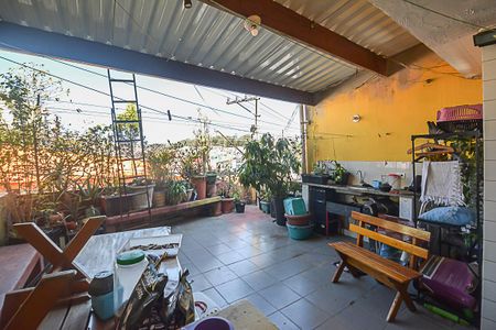 Casa à venda com 115m², 3 quartos e 1 vaga Casa à venda com 115m², 3 quartos e 1 vagaSacada da Suíte