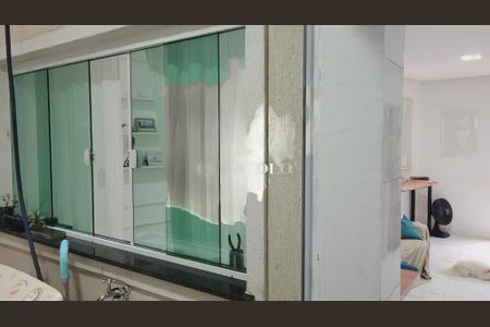 Casa de condomínio à venda com 150m², 3 quartos e 3 vagas