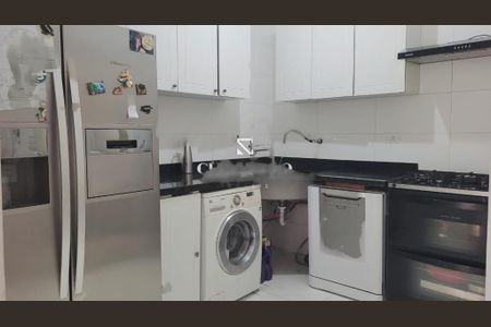 Casa de condomínio à venda com 150m², 3 quartos e 3 vagas