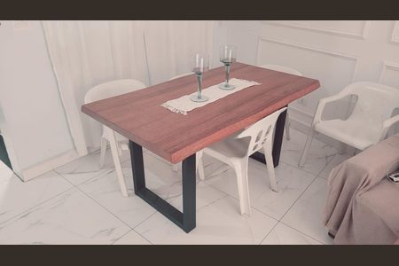 Casa de condomínio à venda com 150m², 3 quartos e 3 vagas