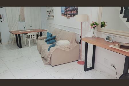 Casa de condomínio à venda com 150m², 3 quartos e 3 vagas