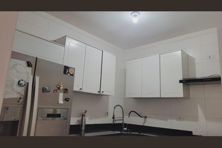 Casa de condomínio à venda com 150m², 3 quartos e 3 vagas