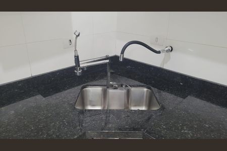 Casa de condomínio à venda com 150m², 3 quartos e 3 vagas