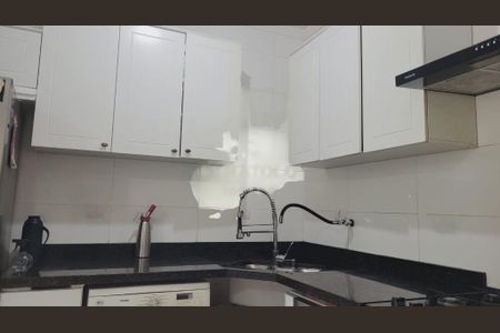 Casa de condomínio à venda com 150m², 3 quartos e 3 vagas