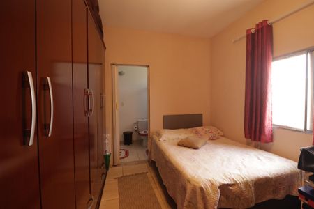 Casa para alugar com 177m², 4 quartos e 2 vagasSuíte