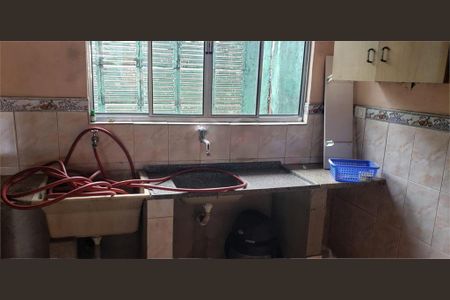 Casa de condomínio à venda com 129m², 4 quartos e 1 vaga