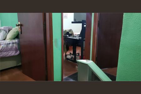 Casa de condomínio à venda com 129m², 4 quartos e 1 vaga